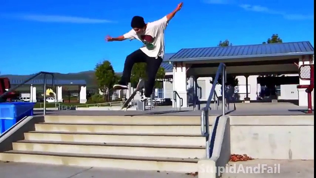Skateboarding - Best Funny Skateboarding Fails Hurts - FailLand