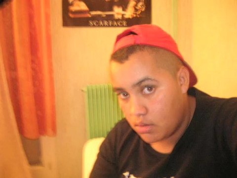 *un ange et ses freres* (la cravache 13009)