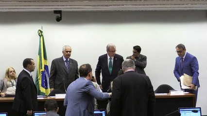 Investigado Cunha niega tener cuentas en el exterior
