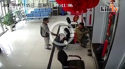 Lelaki rompak bank guna pistol mainan