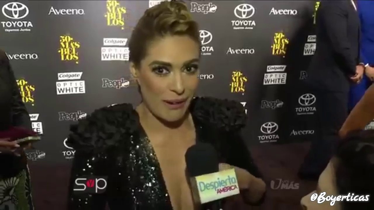 Angelique Boyer y Sebastian Rulli en confesiones de los Bellos... Fiesta #50MasBellos de People En Espan