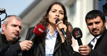 2 HDP'li Vekil Türkiye'yi Terk Etti