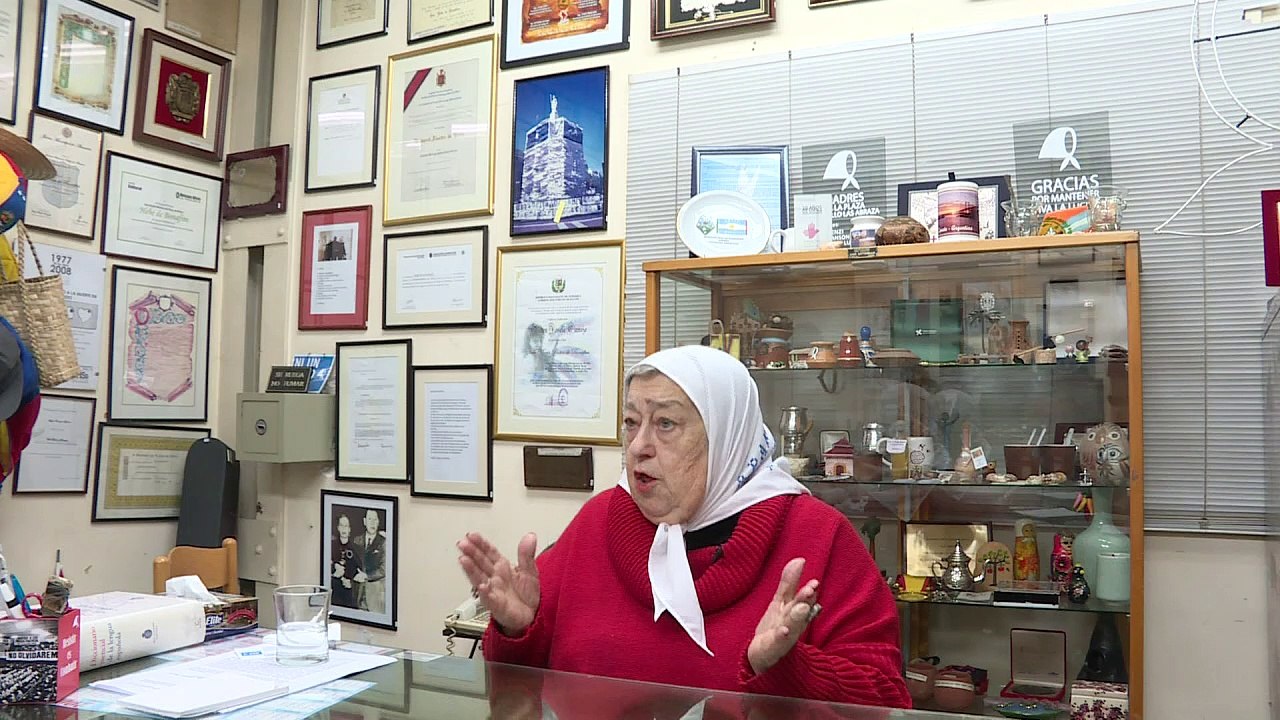 Líder das Mães da Praça de Maio elogia papa