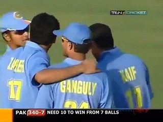 Mohammad Kaif Classic Catch India v Pakistan at Karachi