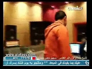 Tải video: Mishary Rashid Alafasy - Surah Mulk (The Dominion)