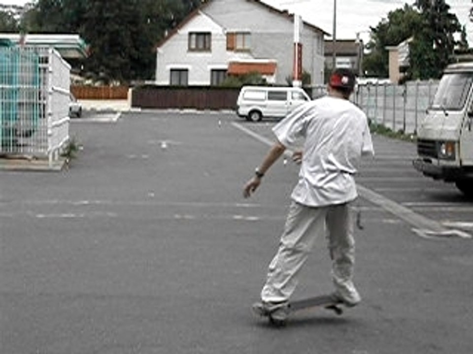varial rail flip