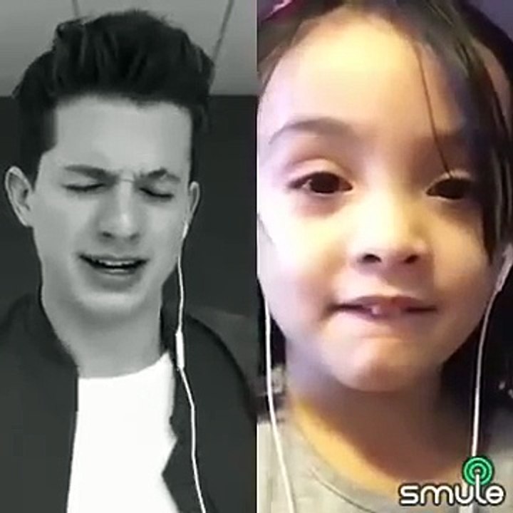 Bé gái hát -One Call Away- cùng Charlie Puth
