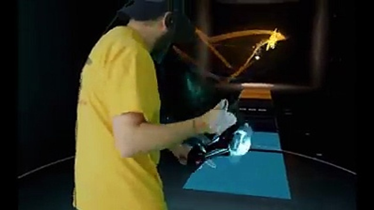 play game virtual reality - OMG VIDEO