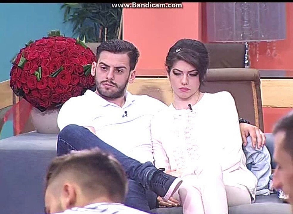 Secvente cu Adriana si Valentin din pauzele de publicitate ~1~20.05.2016 mpfm 5