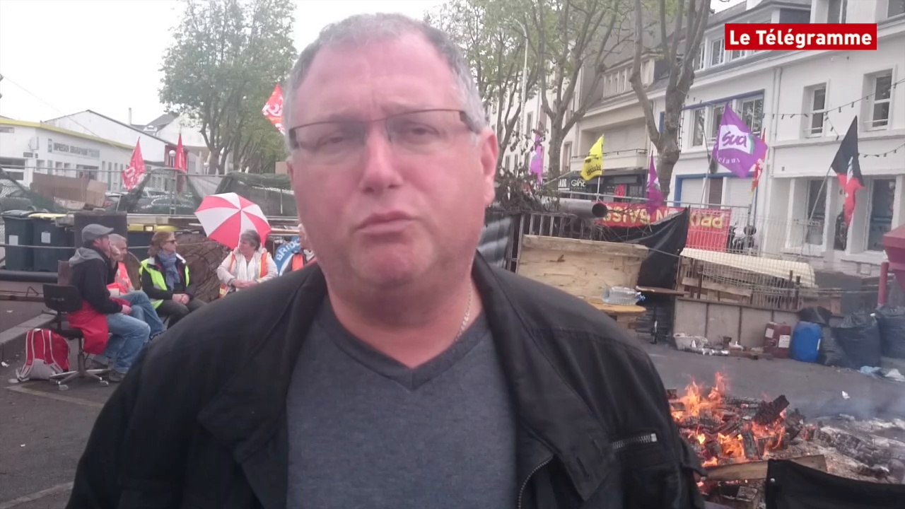 Lorient. Le blocus du dépôt pétrolier se poursuit