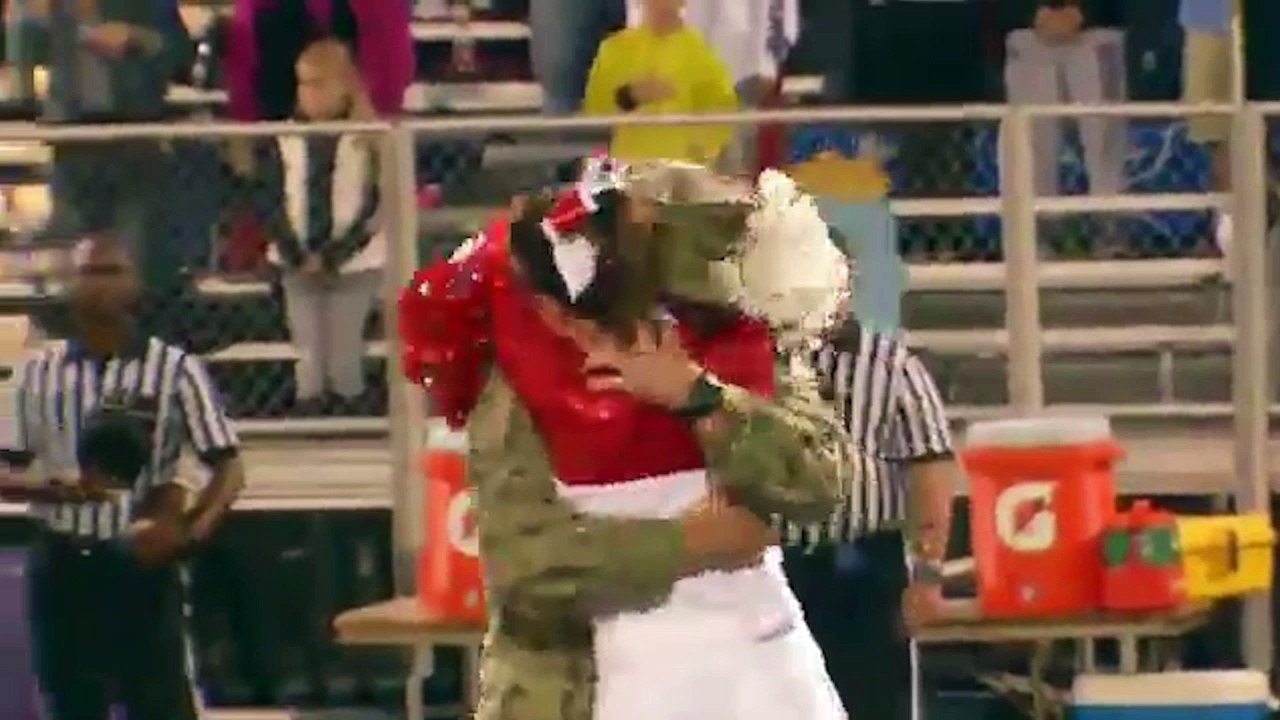 Ces soldats qui aiment surprendre leurs proches à leur retour chez eux