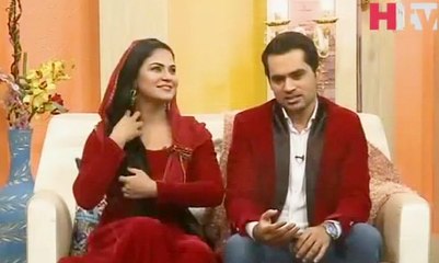 Veena Malik Husband Asad Bashir Khan singing in Live Show