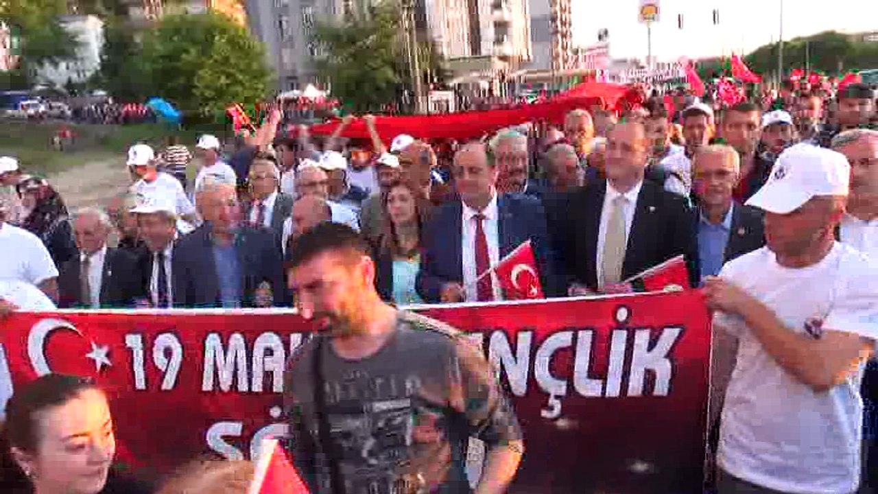 GÜLÜÇ'TE 19 MAYIS COŞKUSU_
