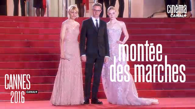 The Neon Demon (Nicolas Winding Refn) - Montée des Marches par Laurent Weil - Cannes 2016 - Canal+
