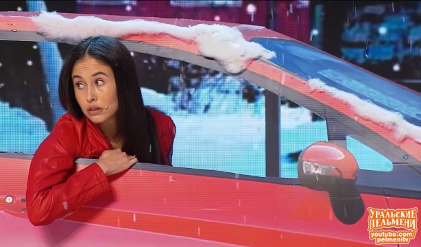 Смеялся до слёз! Застрявшая машина - Девушка за рулем - Уральские пельмени