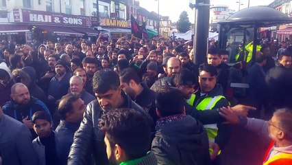 Luton ist jetzt eine muslimische Stadt mit einer muslimischen Bürgermeister!