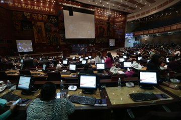 Seis asambleístas bajo la lupa de la Contraloría