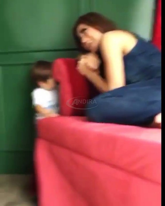 Senangnya El Barack Alexander Maen Kuda Kudaan Sama Mama Jessica Iskandar