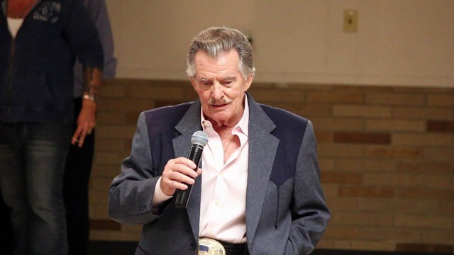 Ronnie Dove sings the George Jones song 'He Stopped Loving Her Today' American legion 2016