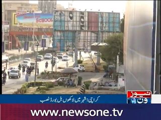 Billboard fallen on cars at M.A Jinnah Road Karachi