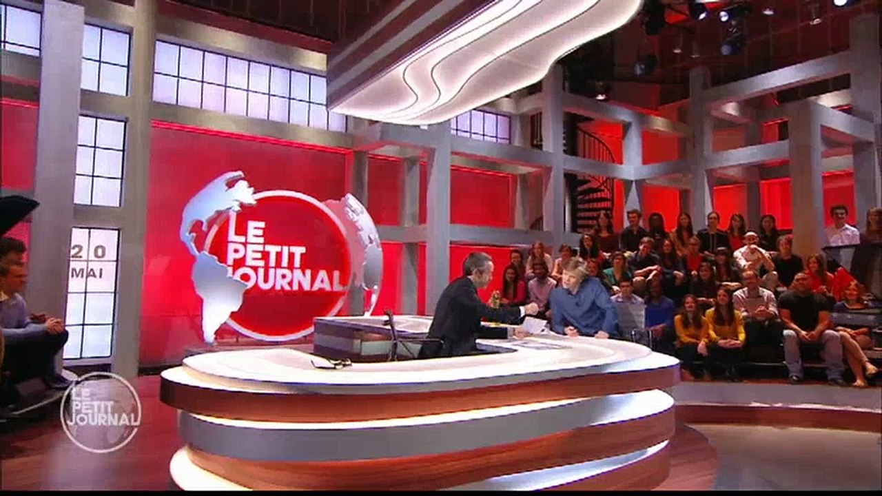 Alex Lutz fait le show face à Yann Barthès dans "Le Petit Journal" sur Canal Plus - Regardez
