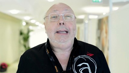 La minute (environ) de Pierre Murat : "Vive la Palme d'or, en espérant ne pas être déçu."