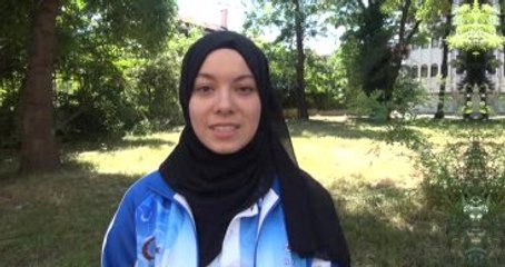 Şampiyon Wushu Sporcusu, Yeteneği Sayesinde Bıçaklı Saldırıdan Kurtuldu