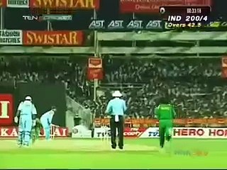 Muhammad Amir Will Be Famous If Wasim Akram Teach Him To Ball Like This