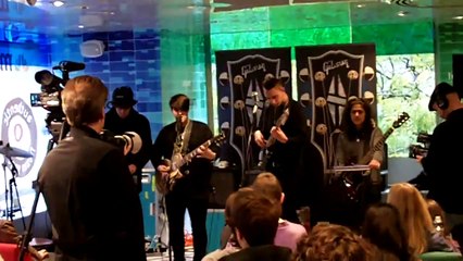 The xx - Islands (Live 10/23/2009)