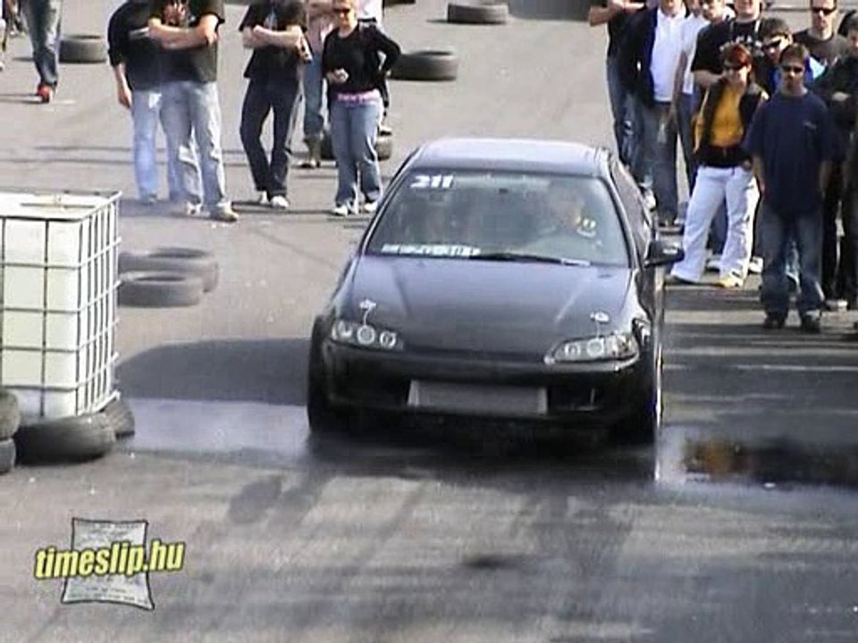 Honda Civic B16 Turbo Vs. Honda Civic 4. Gen