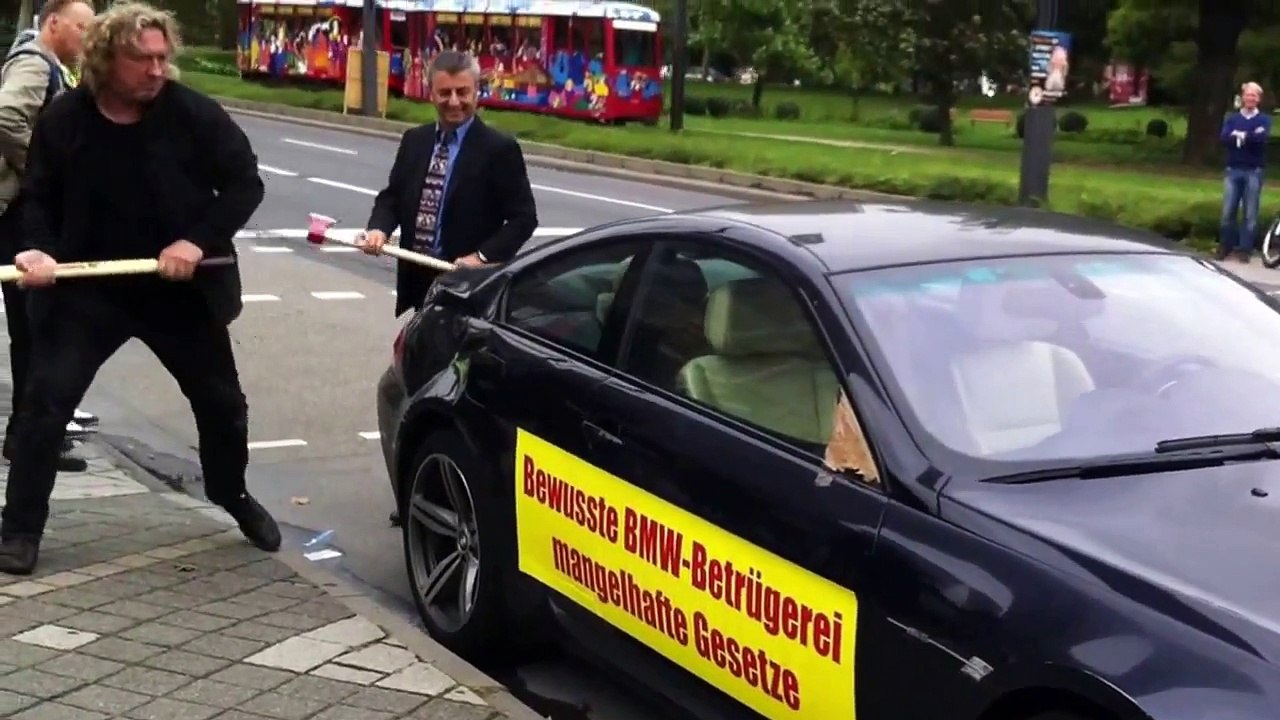 Idiot Wrecks BMW M6
