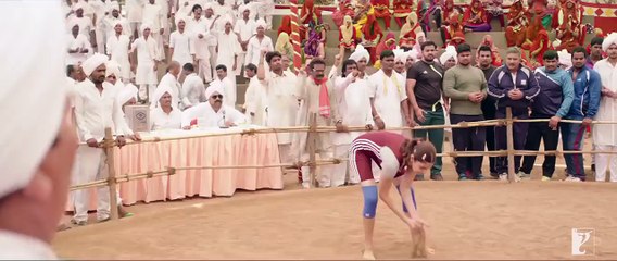 Télécharger la video: Sultan Teaser 2 Introducing Aarfa Salman Khan Anushka Sharma Eid 2016-1