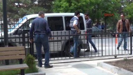 Nevşehir?de Banka Soymaya Çalışan Zanlı Adliyede