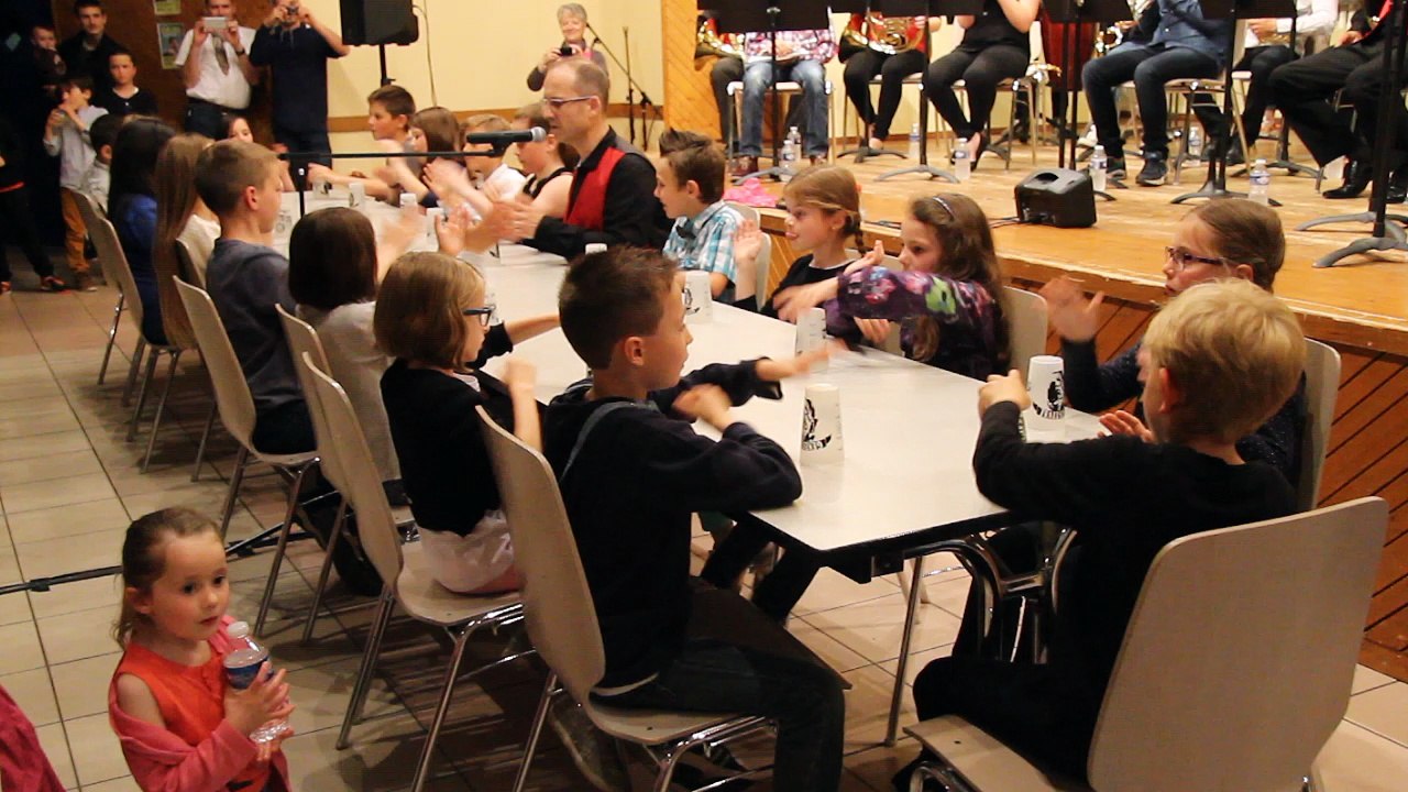Cup Song " du concert de la Batterie-Fanfare de Génelard