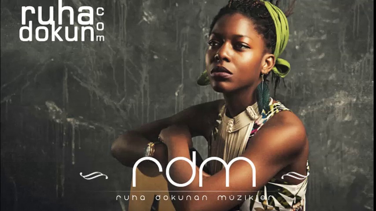 Bumi Thomas . Down On My Knees