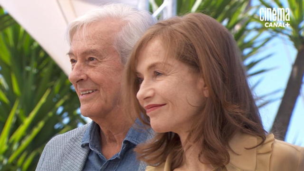 Isabelle Huppert, Paul Verhoeven (ELLE) - Photocall Officiel - Cannes 2016 CANAL+