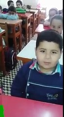 اللهم ارزقنا الذرية الصالحة مثل هذا الولد الرائع