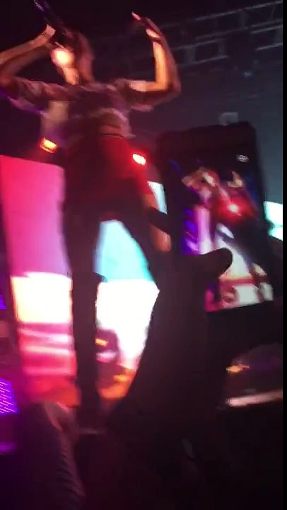 Halsey - Roman Holiday (Badlands Tour Barcelona) 2016