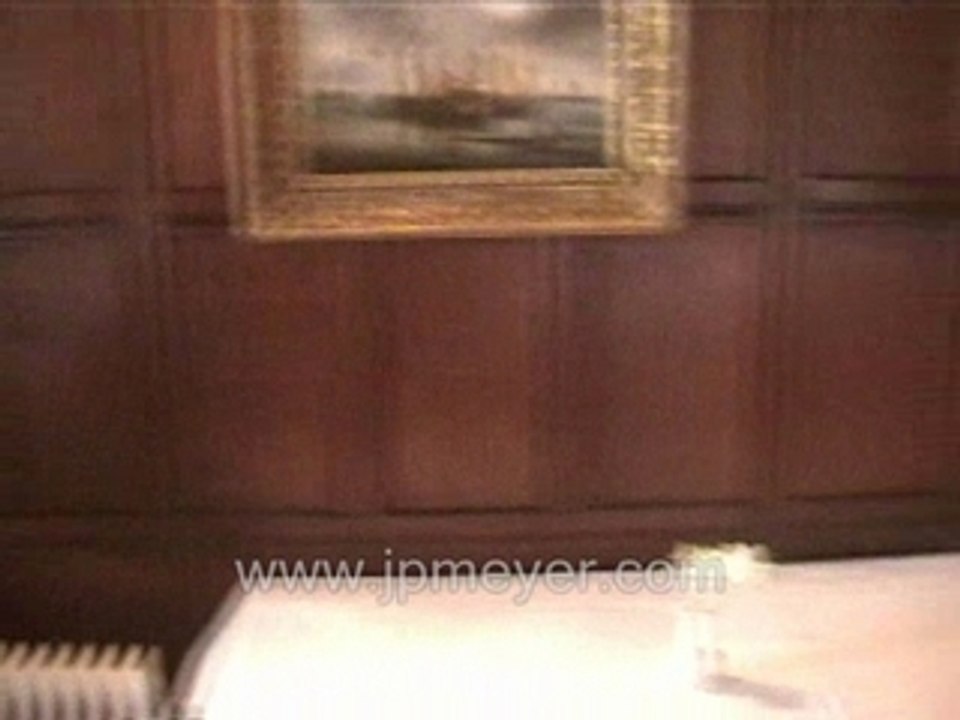 Thornbury Castle, England: Fine China