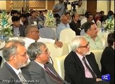 Asad Umar, Ishaq Dar criticize each other at Pre budget Seminar