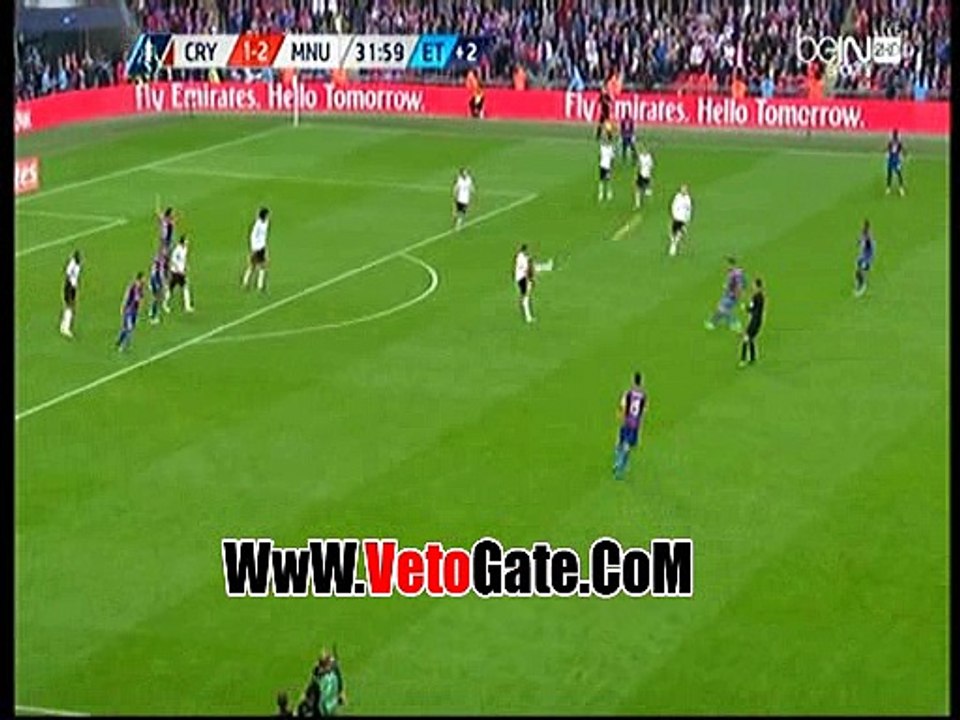 ."فرحة هيسترية" بين لاعبى المان يونايتد بالفوز بكأس الاتحاد