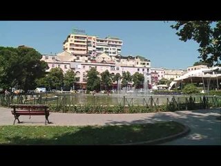 E diela pa makina në Tiranë  - Top Channel Albania - News - Lajme