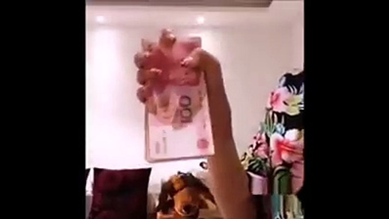 manual currency counter