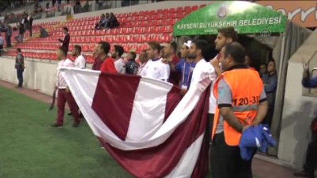PTT 1. Lig'e Yükselen Bandırmaspor, Kupasını Aldı