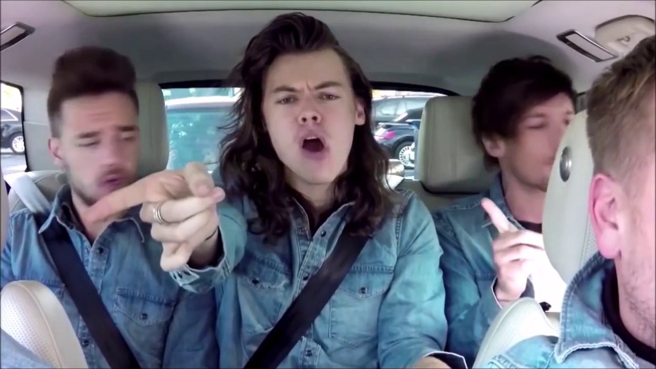 One Direction singing "No Control" in carpool karaoke