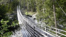 Wanderung über die Viamala-Schlucht zur Hängebrücke Traversinersteg (Graubünden / Schweiz)