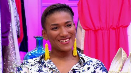 Flora joue avec les émotions d'Amel