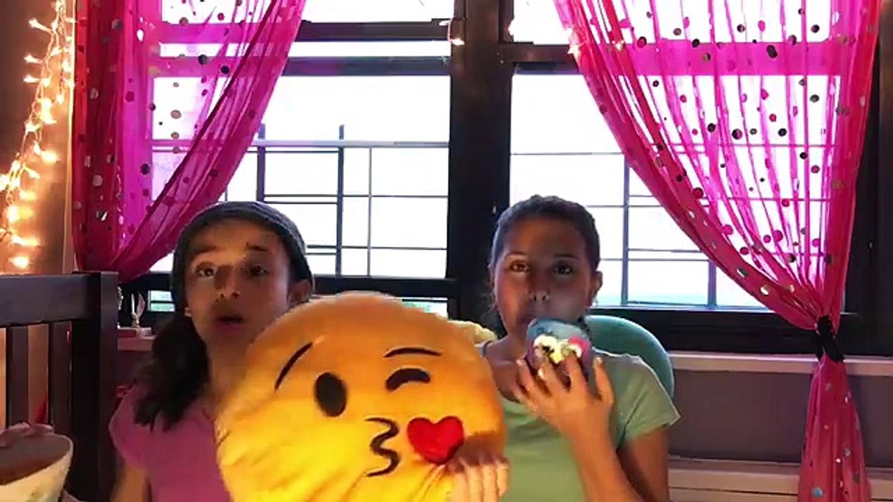 Reacting to Peppa pig & the bacon !