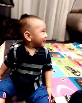 Video Lucu Rafathar Malik Ahmad Nyari Mainan di Bawah Kursi l Raffi Ahmad & Nagita Slavina