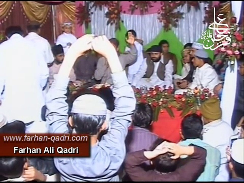 Complete Mehfil e Hamd o Naat Faisalabad, Gulfishan Colony  - Farhan Ali Qadri 2012 New Naat HD